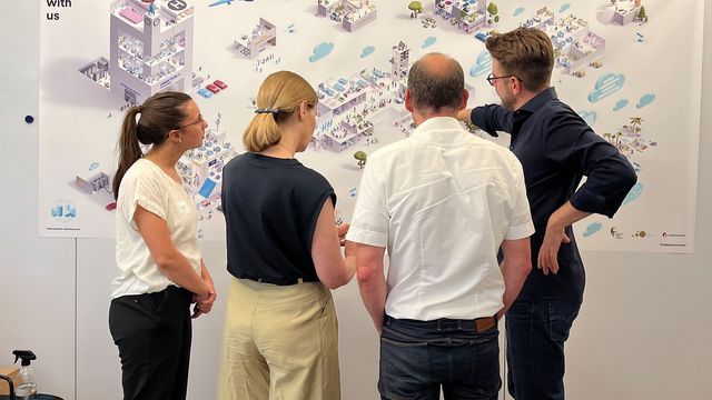 Workshop am Wimmelbild, Explore Next:work Event, Frankfurt, Copyright: M.O.O.CON