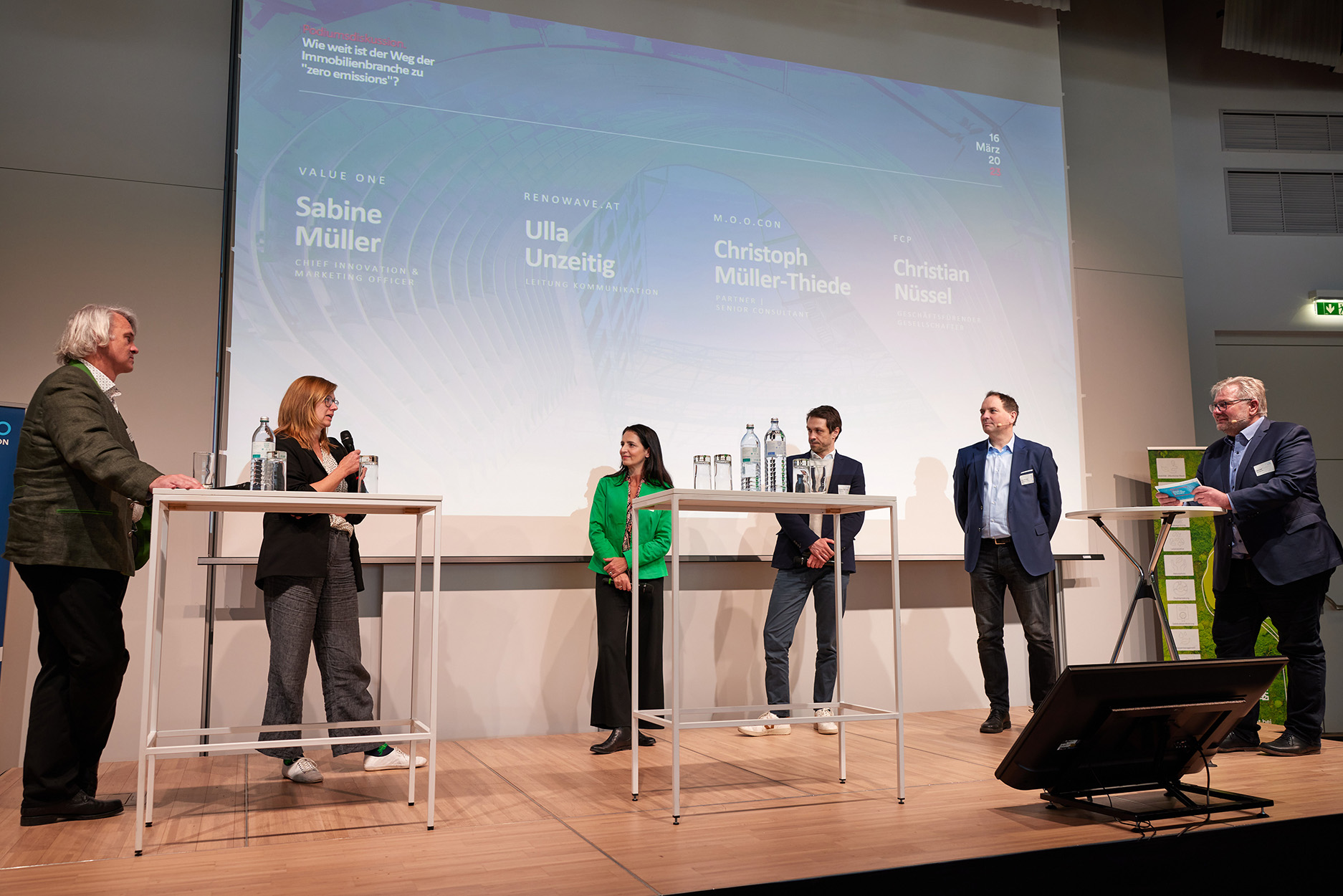 v.l.: Christian Nüssel, FCP, Ulla Unzeitig, Renowave.at, Sabine Müller, Value One, Christoph Müller-Thiede, M.O.O.CON, Christian Nüssel, FCP, Karl Friedl, M.O.O.CON