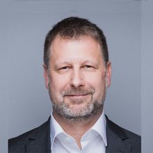 Mirko Warzecha, Mensch und Maschine